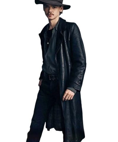 Thomas Brodie-Sangster The Queen’s Gambit Benny Coat