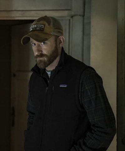 The Contractor Ben Foster Black Vest