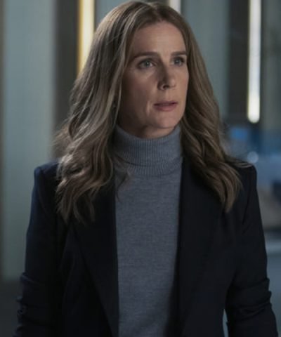 TV Series Rachel Griffiths The Wilds Black Blazer