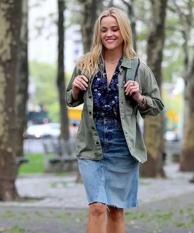 Reese Witherspoon Your Place or Mine 2023 Debbie Dunn Green Cotton Jacket