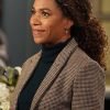 Kelly McCreary E19 Grey Blazer