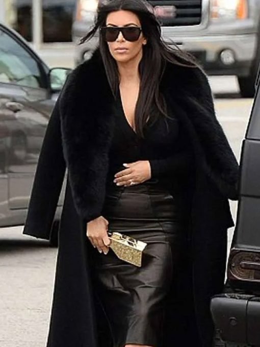 Kim Kardashian American Actress Black Coat