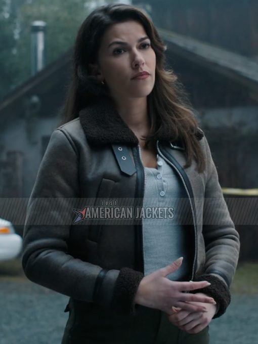 Tracker S01 Sofia Pernas Brown Shearling Leather Jacket