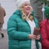 Movie Haul Out The Holly Lit Up 2023 Jane Johnson Green Puffer Hooded Jacket