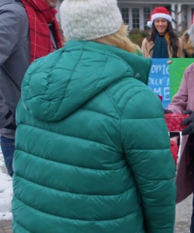 Jennifer Aspen Haul Out The Holly Lit Up Green Jacket