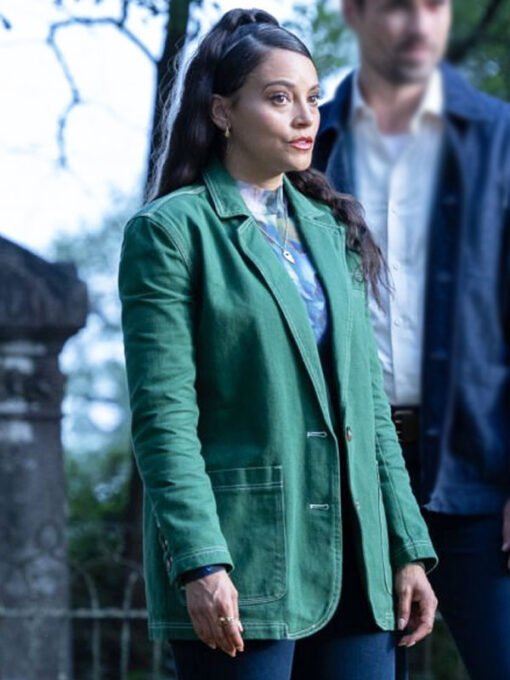 Lacey Quinn Found S02 Green Blazer